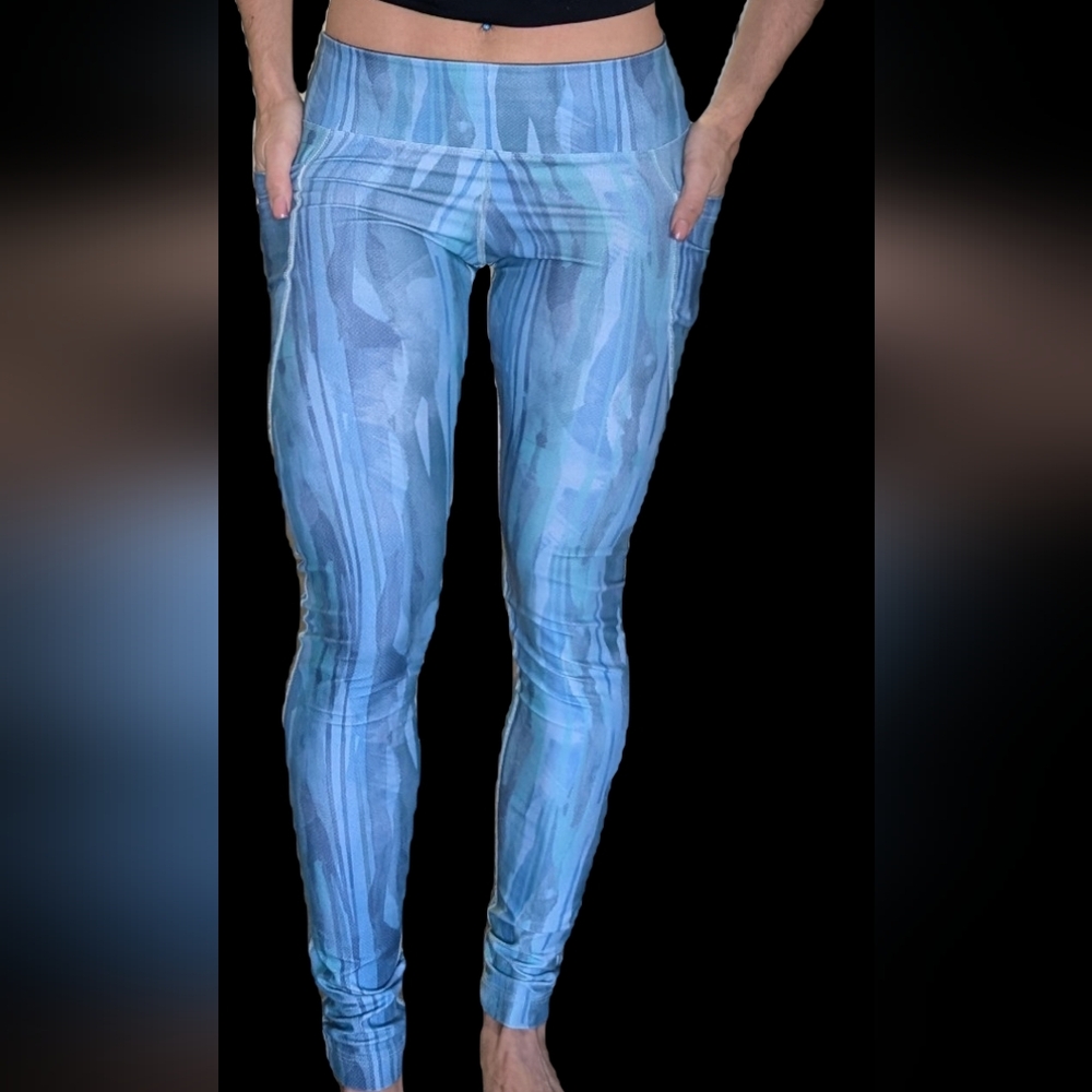 Patterned Leggings + Matching Beanie